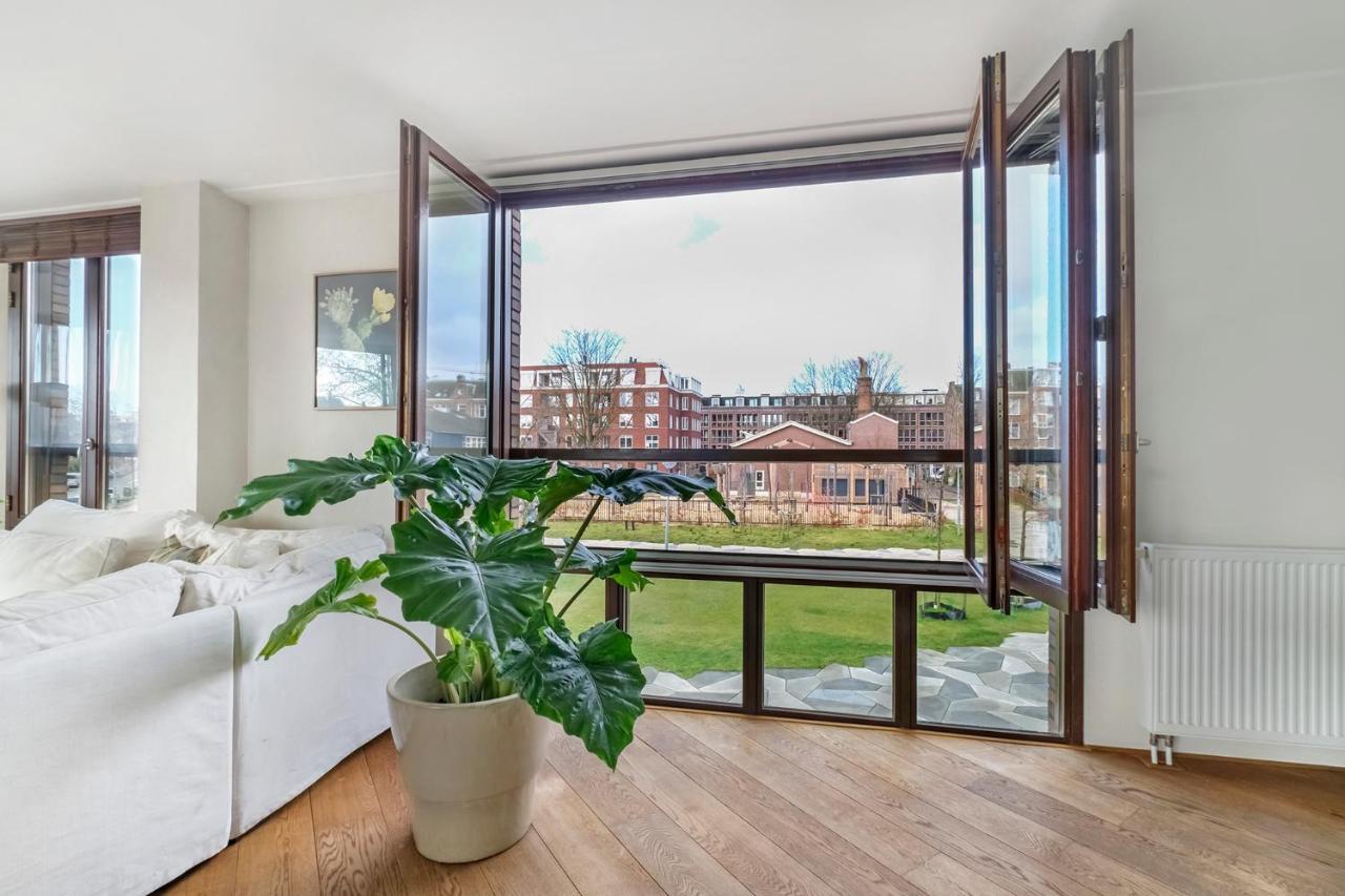 170M2 Appartment With Jacuzzi & Steam Bath In Center Of Amsterdam Bagian luar foto