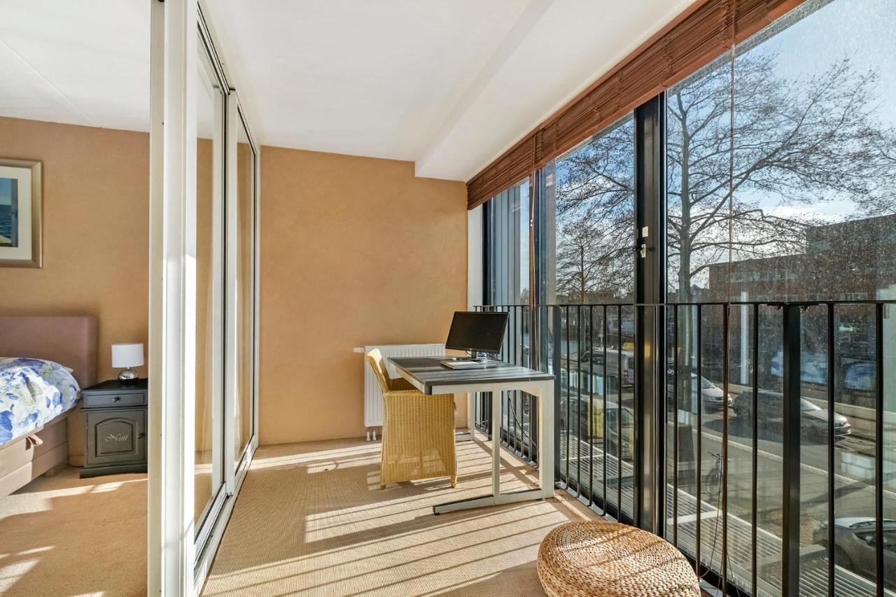 170M2 Appartment With Jacuzzi & Steam Bath In Center Of Amsterdam Bagian luar foto